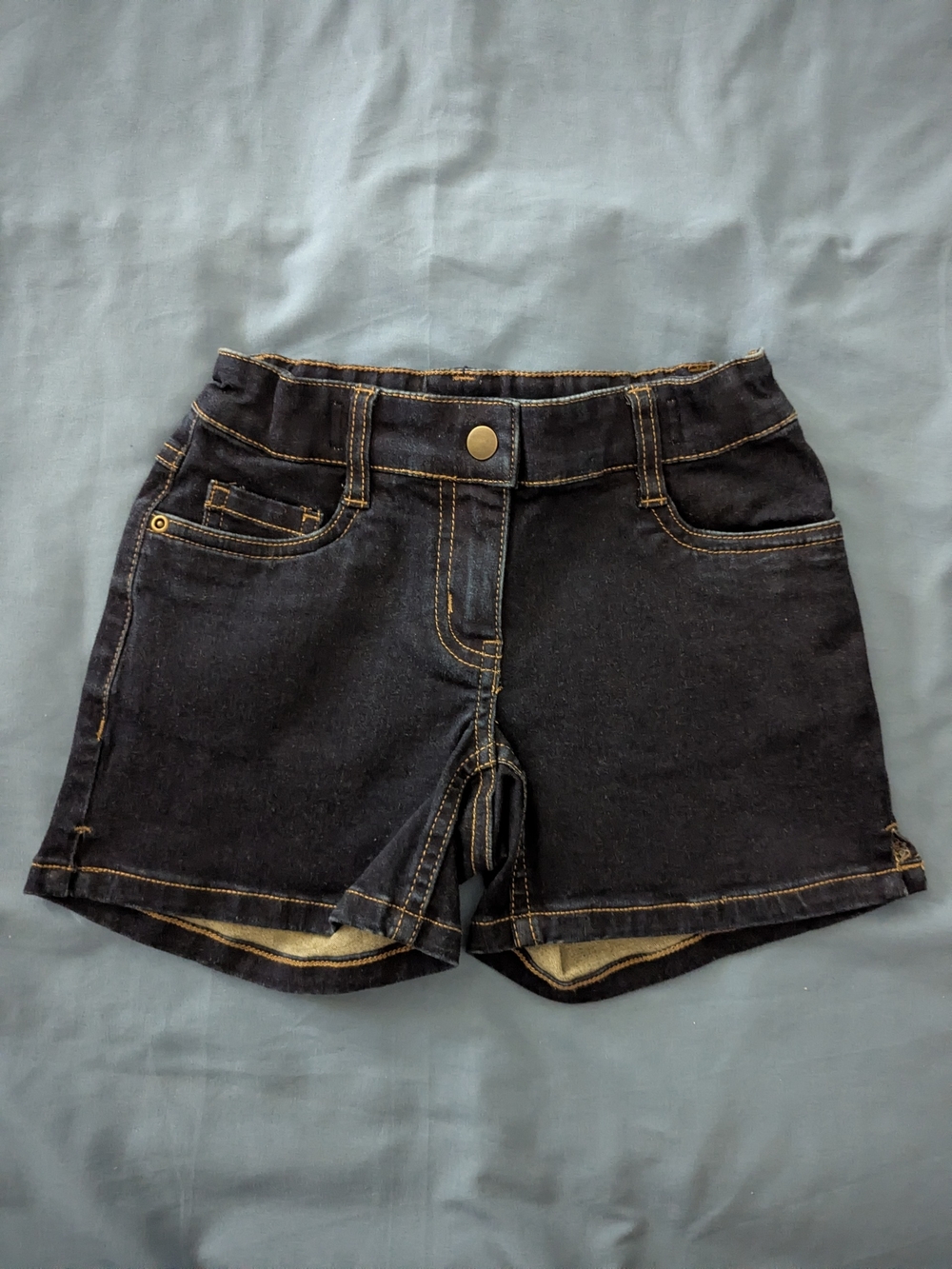 NWT Hanna Andersson Navy Blue Play Denim Shorts with Contrast Stitching Size 6-7